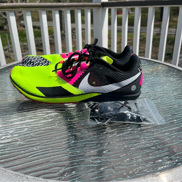 Size 10.5 Men Rival XC 6 Cross-Country Spikes Volt/Hyper Pink DX7999-700 - Picture 1 of 5